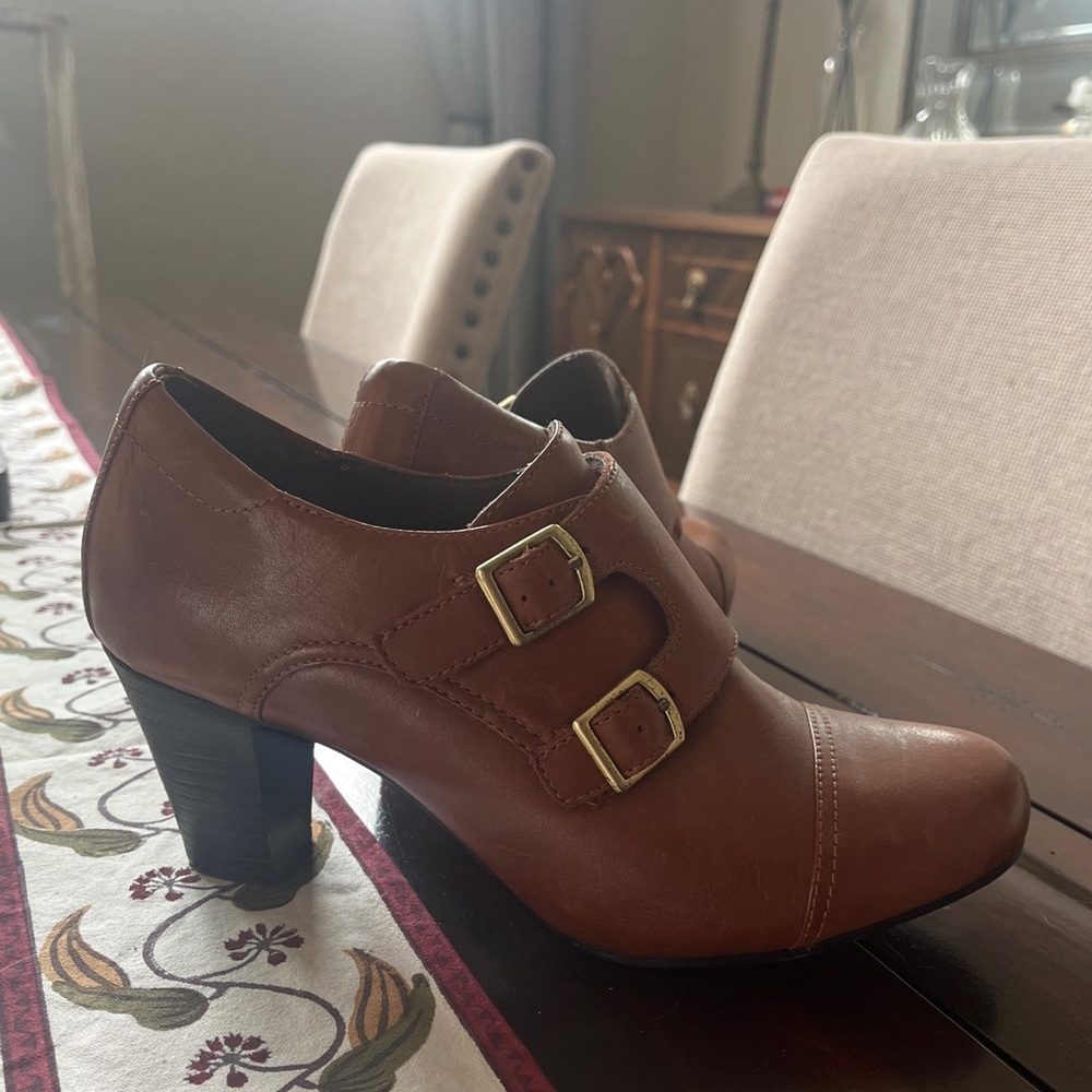 Clarks Bendable Ankle Boot